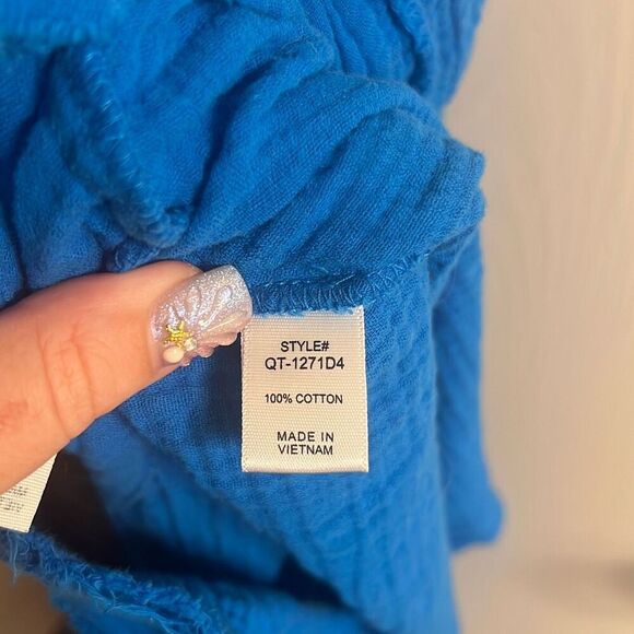 ✨ZENANA Blue Gauze Sz Large Top✨ - Picture 6 of 6